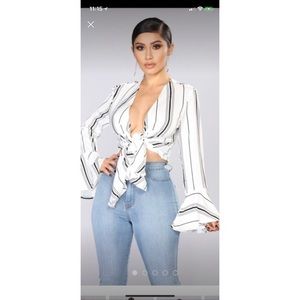Fashion nova front tie top